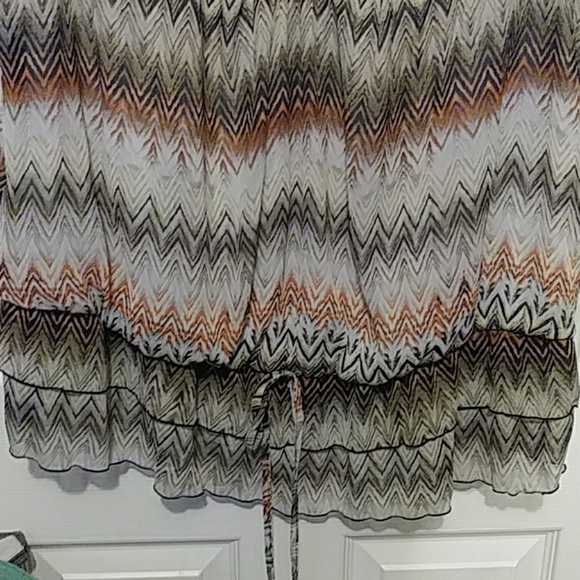 Roz & Ali Sleeveless blouse w/embellished neckline - Picture 2 of 5